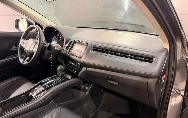 imagem-https://www.socarrao.com.br/sc-vehicle-images-prod/4480831/1793383790966-003_69fd4a4f9eb91e38d97761f804a32048.jpg