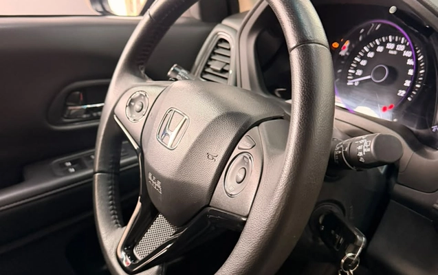 imagem-https://www.socarrao.com.br/sc-vehicle-images-prod/4480831/1793383790971-003_1ec230426bbbd747ac30904f58613fc6.jpg