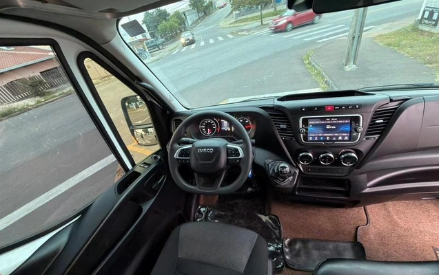 imagem-https://www.socarrao.com.br/sc-vehicle-images-prod/44809/1783706865551-7216891_11_B_61dcef8b4b.jpeg