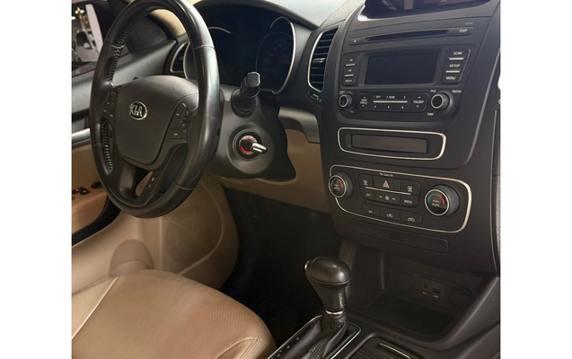 imagem-https://www.socarrao.com.br/sc-vehicle-images-prod/4480925/1793299182170-1_033758.jpg