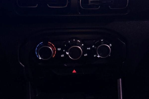imagem-https://www.socarrao.com.br/sc-vehicle-images-prod/4480956/1793299382929-lAogVJycScDFA1BckDZrMtLx5MCJnyNF.jpg