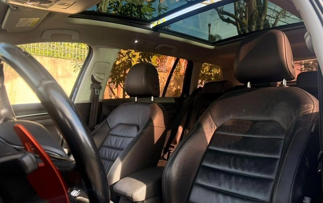imagem-https://www.socarrao.com.br/sc-vehicle-images-prod/4481010/1793299773335-8596997_9_B_156d5d0b89.jpeg