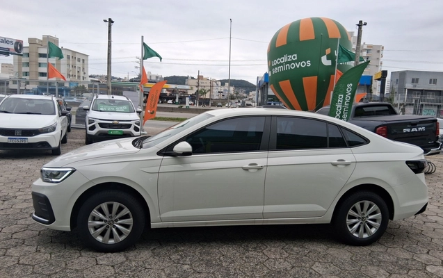 imagem-https://www.socarrao.com.br/sc-vehicle-images-prod/4481011/1793299803084-1_043554.jpg