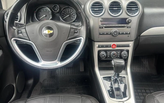 imagem-https://www.socarrao.com.br/sc-vehicle-images-prod/4481020/1793299885609-8619407_12_B_f893c6fd62.jpeg