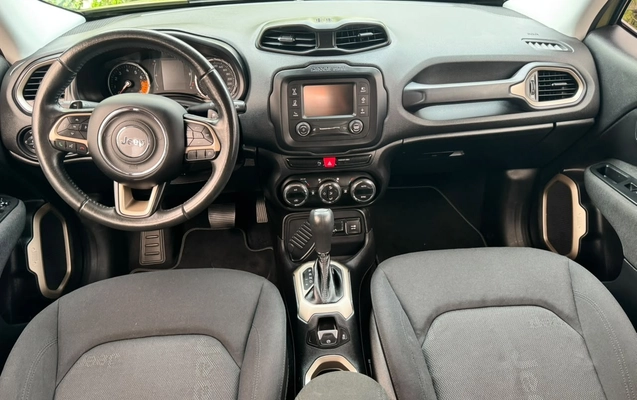 imagem-https://www.socarrao.com.br/sc-vehicle-images-prod/4481031/1793299943382-cc81c048-b1b9-46e9-88ce-f71d4920335c.jpg