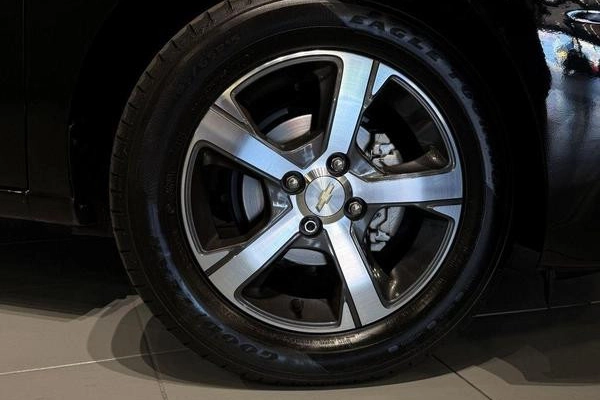 imagem-https://www.socarrao.com.br/sc-vehicle-images-prod/4481038/1793299995286-Vdor9AcfXzVK84xe0bFnYXqcs8Xe4CFz.jpg