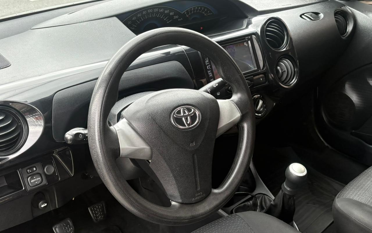 imagem-https://www.socarrao.com.br/sc-vehicle-images-prod/4481086/1793300221778-V2hhdHNBcHAgSW1hZ2UgMjAyNi0xMC0yOSBhdCAxNS40My4yMS5qcGVn.jpeg