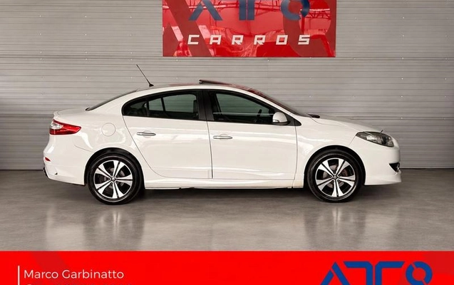 imagem-https://www.socarrao.com.br/sc-vehicle-images-prod/4481152/1793300763760-8619424_15_B_0f2d67460c.jpeg