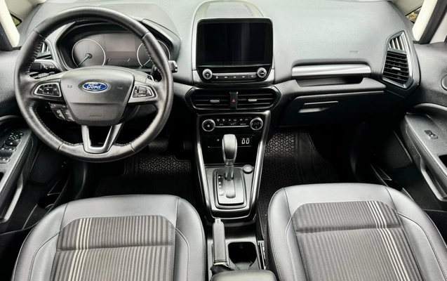 imagem-https://www.socarrao.com.br/sc-vehicle-images-prod/4481180/1793300908872-eabf6da3-b19a-457c-ba40-51d18b34a1f5.jpg