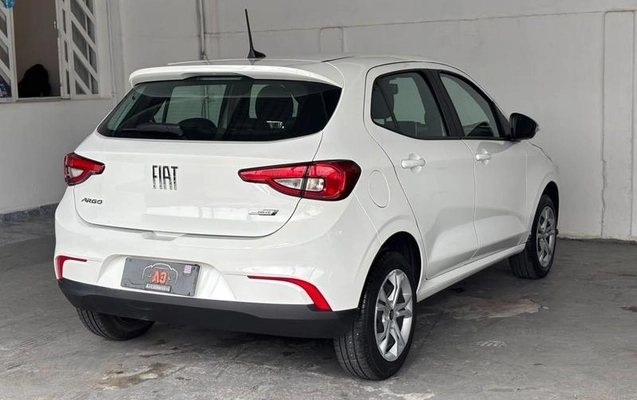 imagem-https://www.socarrao.com.br/sc-vehicle-images-prod/4481199/1793301014814-8619817_4_B_ae622e90e9.jpeg