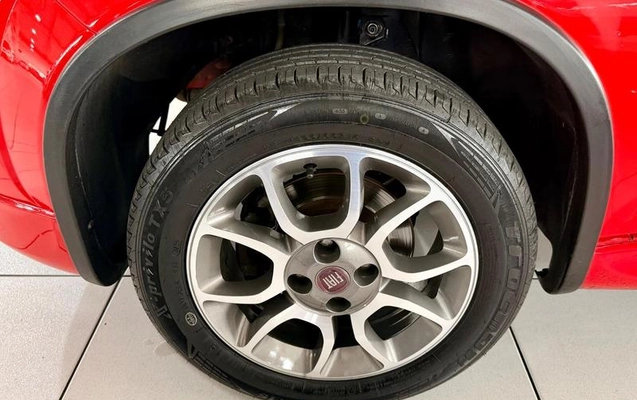 imagem-https://www.socarrao.com.br/sc-vehicle-images-prod/4481251/1793301297706-8546880_17_B_078a606f0e.jpeg