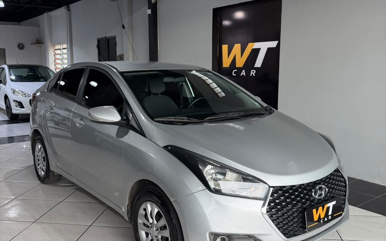 Hyundai HB20S 2019 Prata — foto 1 de 3