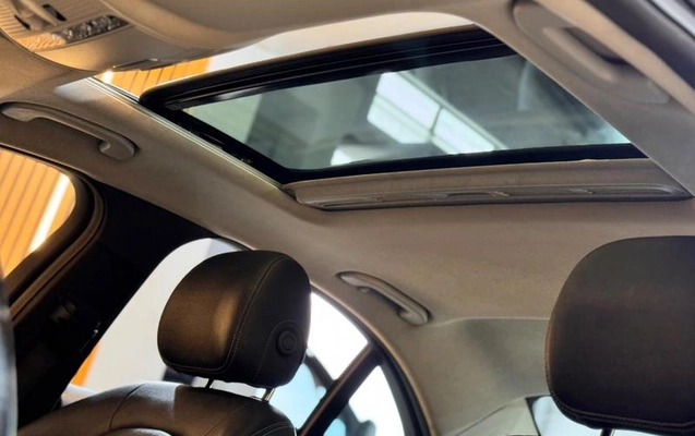 imagem-https://www.socarrao.com.br/sc-vehicle-images-prod/4481401/1793302372038-8583089_12_B_909c94d170.jpeg