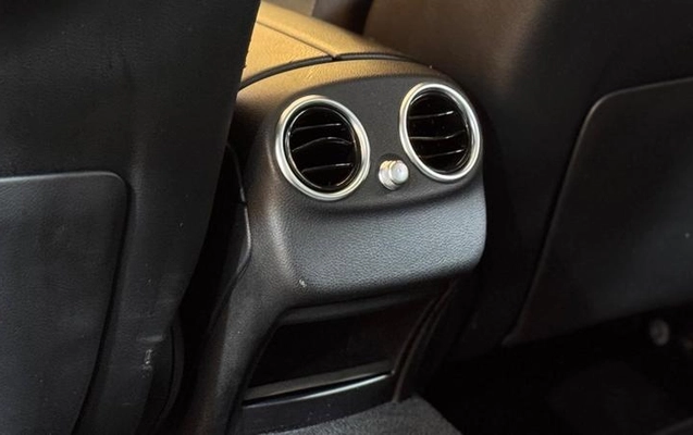 imagem-https://www.socarrao.com.br/sc-vehicle-images-prod/4481401/1793302372040-8583089_14_B_ae3ee58c77.jpeg