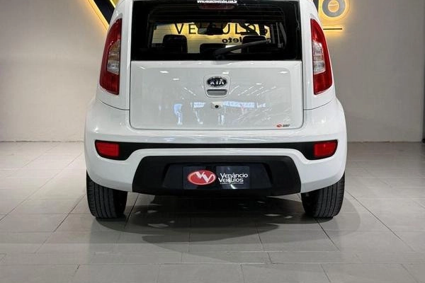 imagem-https://www.socarrao.com.br/sc-vehicle-images-prod/4481547/1793303455137-AC9iTQTP6dwMKrMpbrxOUYwqSUq98SSw.jpg