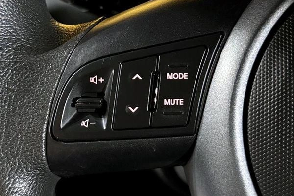 imagem-https://www.socarrao.com.br/sc-vehicle-images-prod/4481547/1793303455144-JLSs3PsOeag0OsKdhoPHh2RCqJXIENXi.jpg