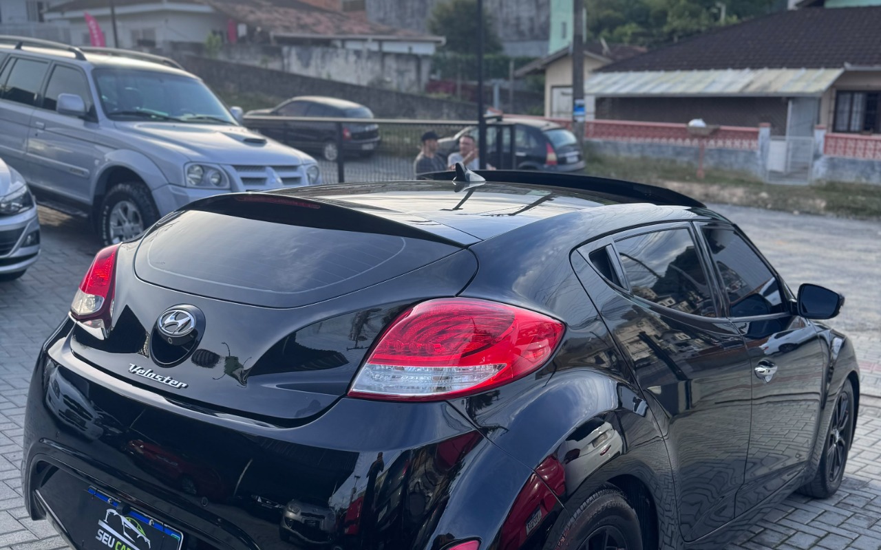imagem-https://www.socarrao.com.br/sc-vehicle-images-prod/4481548/1793303467000-SU1HLTIwMjYxMDI5LVdBMDA2OS5qcGc.jpg