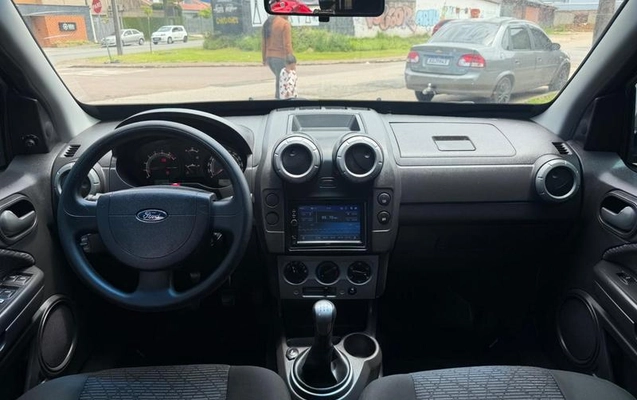 imagem-https://www.socarrao.com.br/sc-vehicle-images-prod/4481556/1793303499846-8546369_15_B_9685a1264e.jpeg
