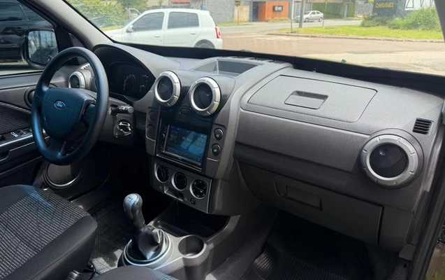 imagem-https://www.socarrao.com.br/sc-vehicle-images-prod/4481556/1793303499851-8546369_19_B_660fdcef5c.jpeg