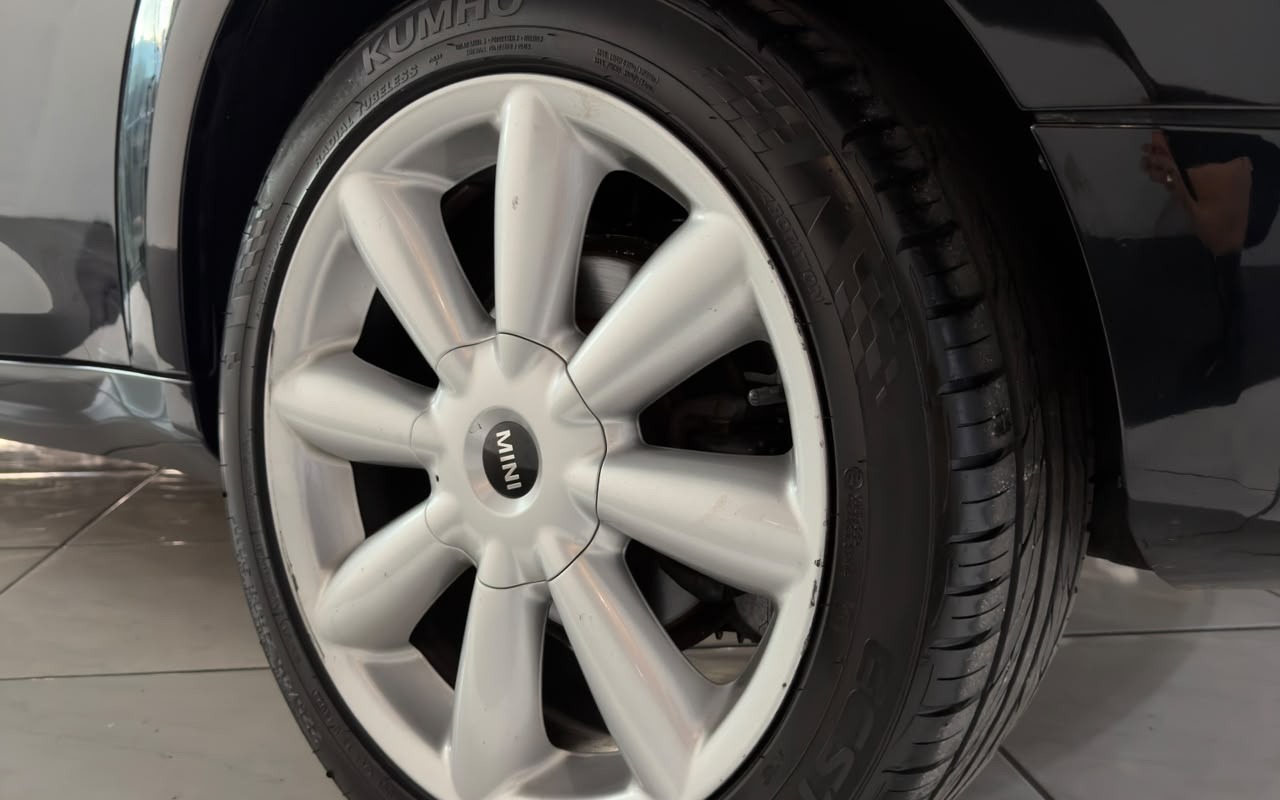 imagem-https://www.socarrao.com.br/sc-vehicle-images-prod/4481575/1793303625685-V2hhdHNBcHAgSW1hZ2UgMjAyNi0xMC0xNyBhdCAxNy41NC4yMC5qcGVn.jpeg