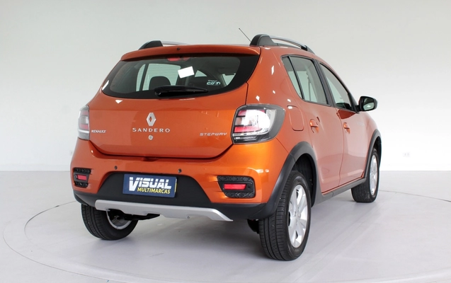 imagem-https://www.socarrao.com.br/sc-vehicle-images-prod/4481619/1793303896384-7_045718.jpg