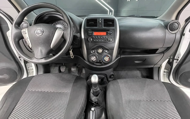 imagem-https://www.socarrao.com.br/sc-vehicle-images-prod/4481666/1793304251186-003_9c70b256330a7acb8de1e2c7abbe1036.jpg