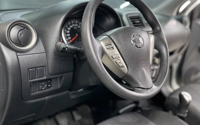 imagem-https://www.socarrao.com.br/sc-vehicle-images-prod/4481666/1793304251196-003_815e539097b3bf23ee876163535b5312.jpg