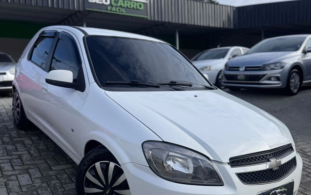imagem-https://www.socarrao.com.br/sc-vehicle-images-prod/4481673/1793304433929-SU1HLTIwMjYxMDI5LVdBMDE2Ni5qcGc.jpg