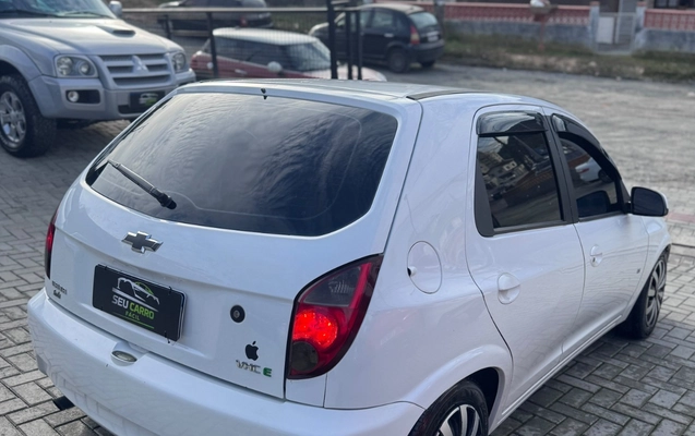 imagem-https://www.socarrao.com.br/sc-vehicle-images-prod/4481673/1793304434565-SU1HLTIwMjYxMDI5LVdBMDE2MC5qcGc.jpg