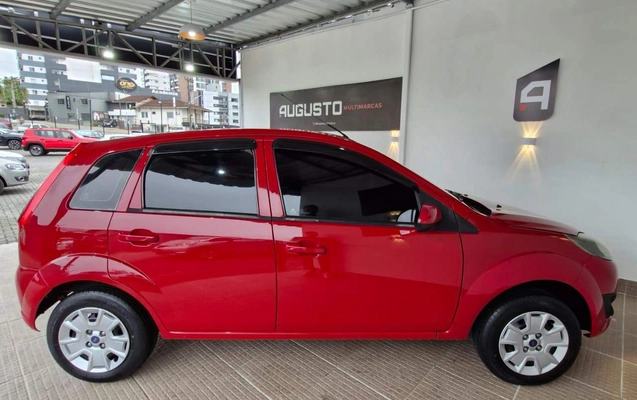 imagem-https://www.socarrao.com.br/sc-vehicle-images-prod/4481830/1793305309037-277bb43020344e0c88e97de4515b00b7_1793304716443.jpg