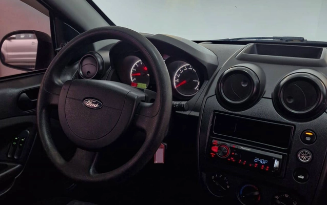 imagem-https://www.socarrao.com.br/sc-vehicle-images-prod/4481830/1793305309045-9de40aaa4947479bb80d55db3e22cfb6_1793304716484.jpg