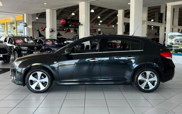 imagem-https://www.socarrao.com.br/sc-vehicle-images-prod/4481888/1793305531729-8588373_23_B_96cd78f2b1.jpeg