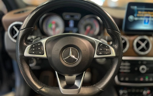 imagem-https://www.socarrao.com.br/sc-vehicle-images-prod/4481899/1793305556933-04a3763ddaa74bd7b092a42c41e7b1e8_1791489353637.jpg