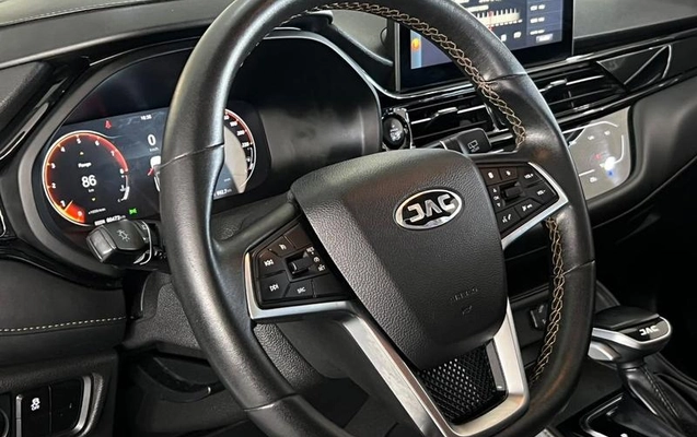imagem-https://www.socarrao.com.br/sc-vehicle-images-prod/4481947/1793305697244-8555428_10_B_30575483cc.jpeg