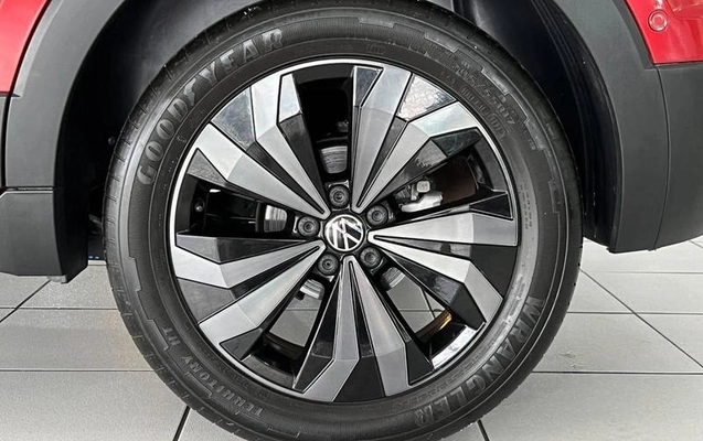 imagem-https://www.socarrao.com.br/sc-vehicle-images-prod/4481951/1793305704065-8535659_36_B_5d3e97d8d7.jpeg