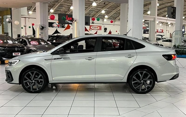 imagem-https://www.socarrao.com.br/sc-vehicle-images-prod/4481954/1793305749533-8571386_32_B_745fa09ba5.jpeg