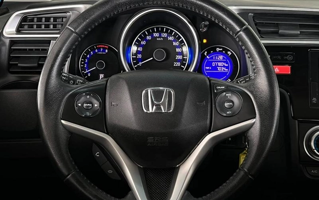 imagem-https://www.socarrao.com.br/sc-vehicle-images-prod/4481960/1793306391876-8565197_17_B_eb963f488f.jpeg