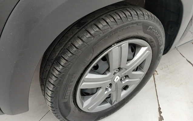 imagem-https://www.socarrao.com.br/sc-vehicle-images-prod/4481975/1793305841930-1_090048.jpg