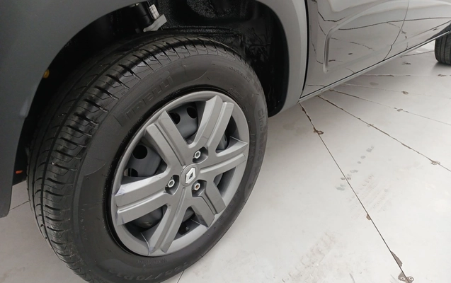 imagem-https://www.socarrao.com.br/sc-vehicle-images-prod/4481975/1793305841932-1_090050.jpg