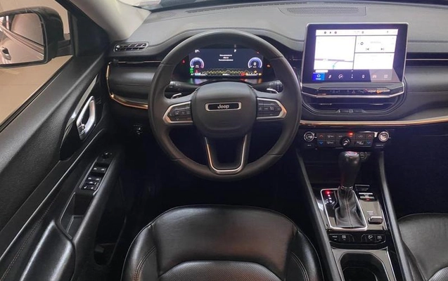 imagem-https://www.socarrao.com.br/sc-vehicle-images-prod/44820/1787140069169-7237839_12_B_dbe2a728cc.jpeg
