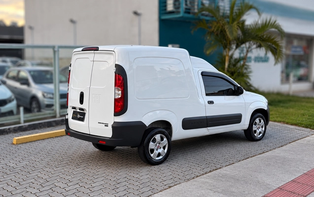 imagem-https://www.socarrao.com.br/sc-vehicle-images-prod/4482024/1793306327760-003_a2a67524aa3019aa175b6207f786926b.jpg
