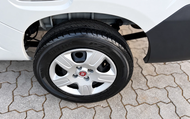 imagem-https://www.socarrao.com.br/sc-vehicle-images-prod/4482024/1793306327770-003_3369301d4198bbf57ca0d13d3bc4b298.jpg