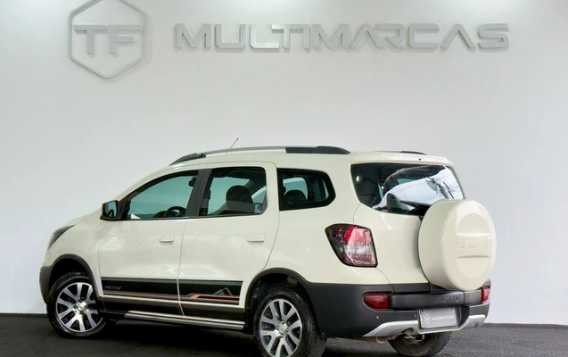 imagem-https://www.socarrao.com.br/sc-vehicle-images-prod/4482031/1793306376169-ddb508fef17a4bc693a353da74c1c6bf_1793306276205.jpg
