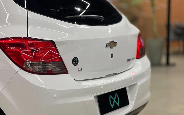 imagem-https://www.socarrao.com.br/sc-vehicle-images-prod/4482033/1793306397137-3bb2ab01a05c468eb398fea4e227b816_1787866910085.jpg