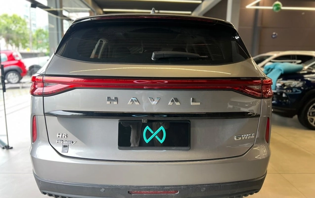 imagem-https://www.socarrao.com.br/sc-vehicle-images-prod/4482066/1793306548792-b4f2a6c4d90749488c0715e7d3b52850_1791292073287.jpg