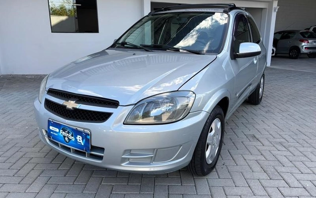 imagem-https://www.socarrao.com.br/sc-vehicle-images-prod/4482265/1793307636535-8546304_2_B_b3a6e93893.jpeg