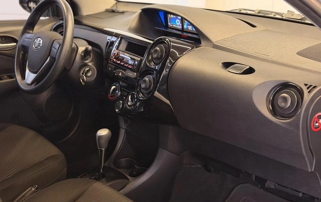 imagem-https://www.socarrao.com.br/sc-vehicle-images-prod/4482312/1793308044846-8618389_5_B_2b92669270.jpeg