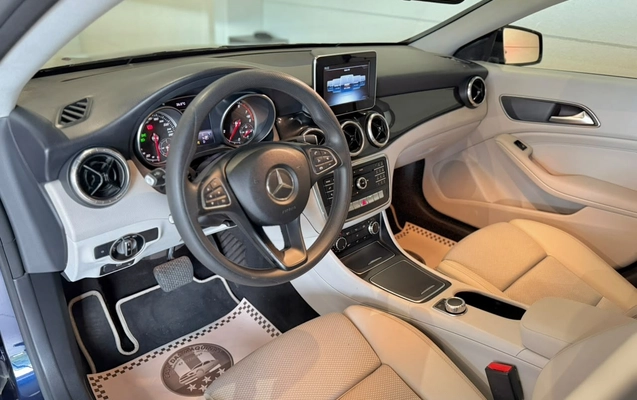 imagem-https://www.socarrao.com.br/sc-vehicle-images-prod/4482321/1793308100349-591837bc-cef5-4acc-b9ce-657d09ff5611.jpg