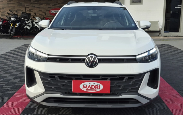 imagem-https://www.socarrao.com.br/sc-vehicle-images-prod/4482392/1793308436717-003_da882e5b44e8e74e9a6898554d64a93d.jpg