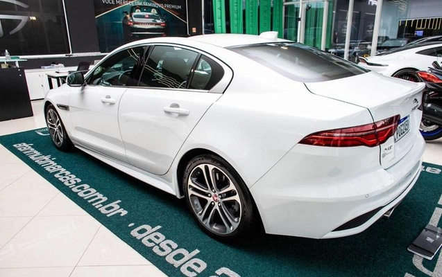 imagem-https://www.socarrao.com.br/sc-vehicle-images-prod/4482413/1793365303469-8620692_8_B_e2cab29080.jpeg
